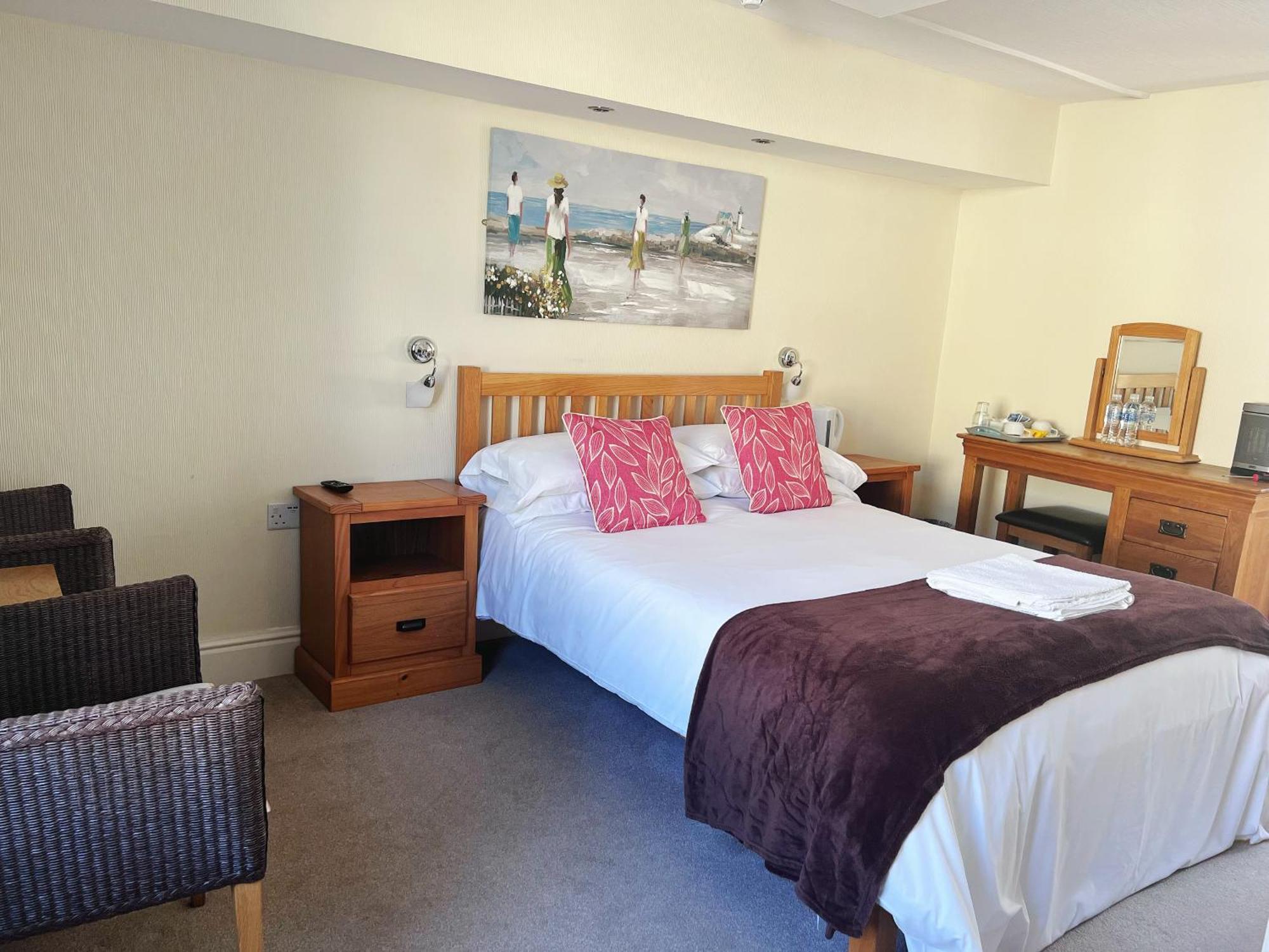 The Crown Hotel Corwen Bagian luar foto